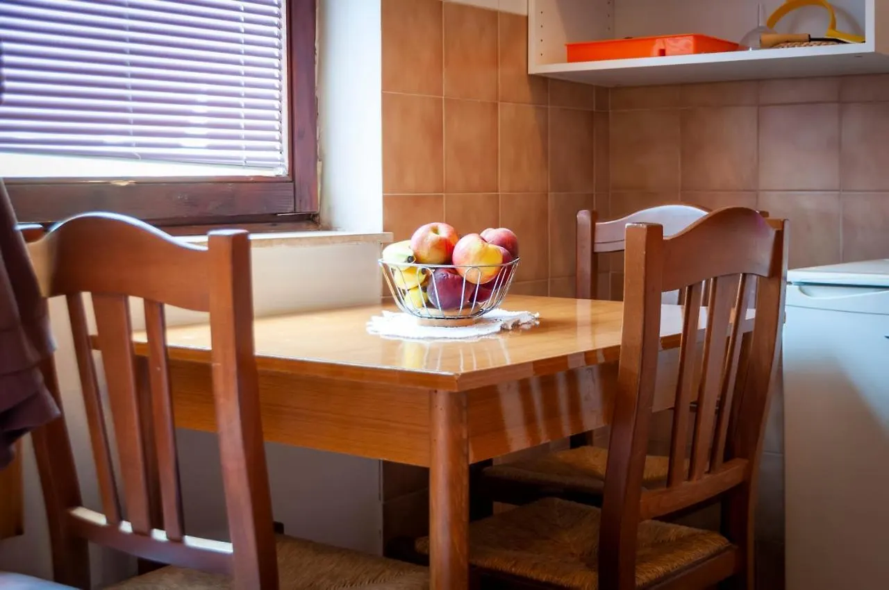 Apartment Near Beach And Rovinj Center 11 Croatia